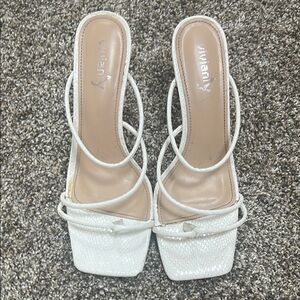 Vivianly Elegant Cream Strappy Heels
